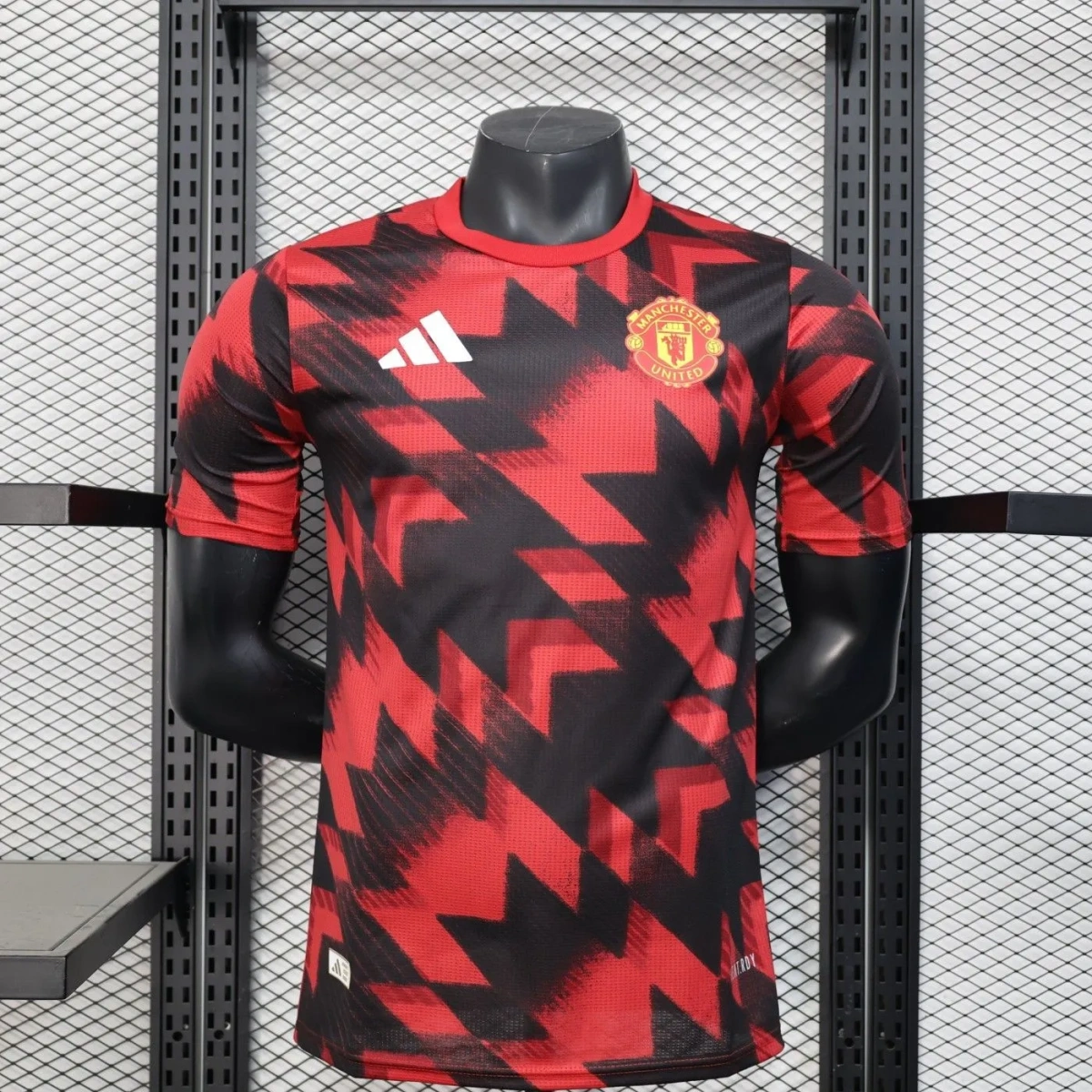 Camisa Pré-Jogo Manchester United 25/26 - Versão Jogador