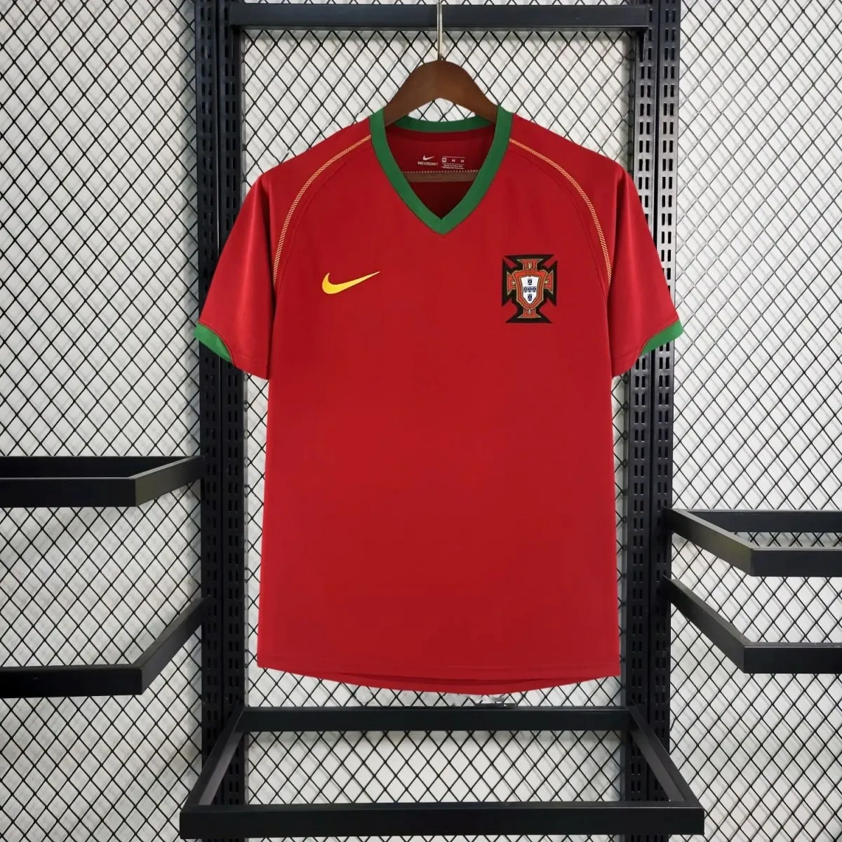 Camisa Portugal 2006/08 Home - Retrô