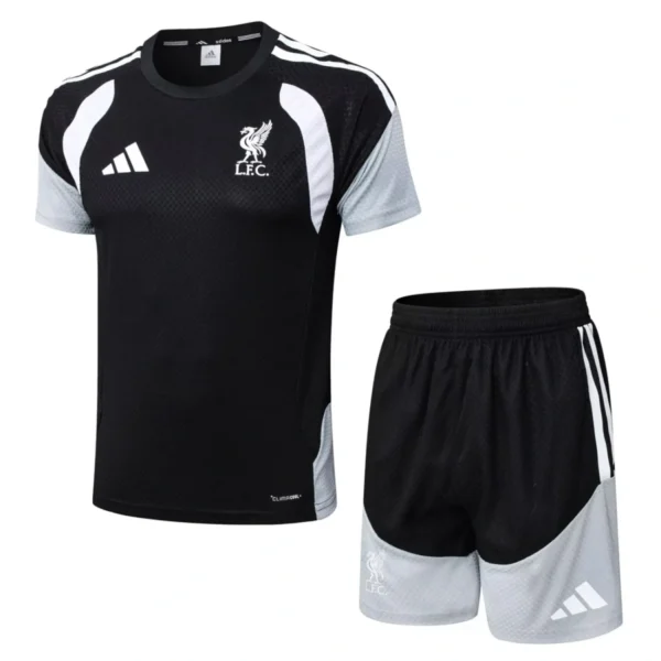 Kit de Treino Liverpool 25/26 - Versão Jogador