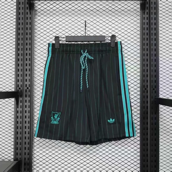 Short Liverpool 25/26 - Terrace Icons