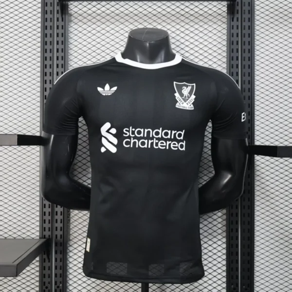 Camisa Liverpool 25/26 Terceira - Versão Jogador - Goleiro