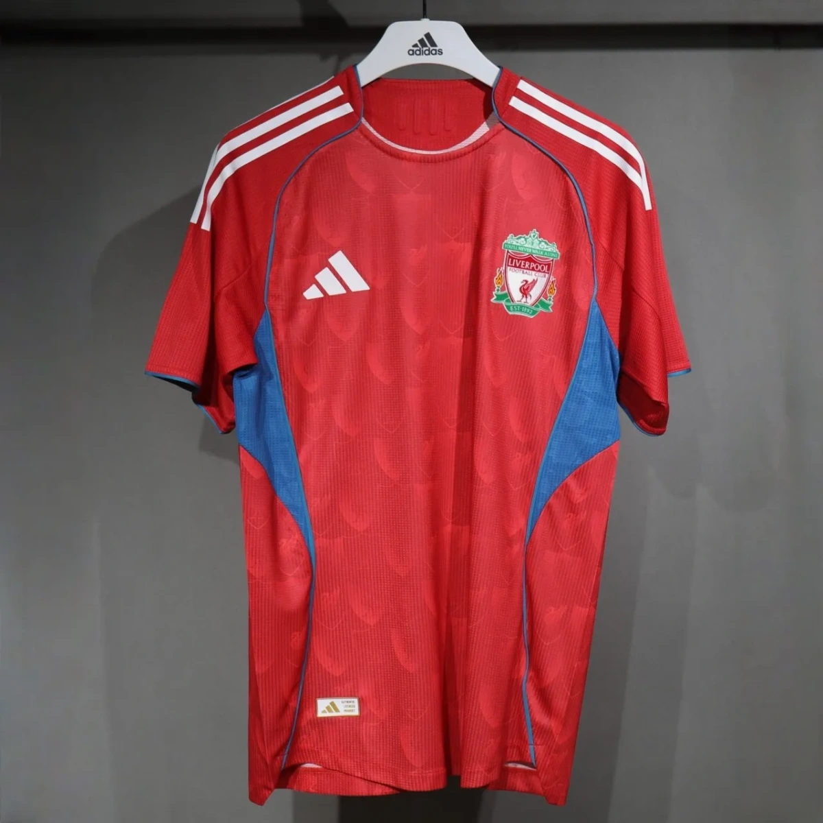 Camisa Liverpool 25/26 - Retrô - Versão Jogador