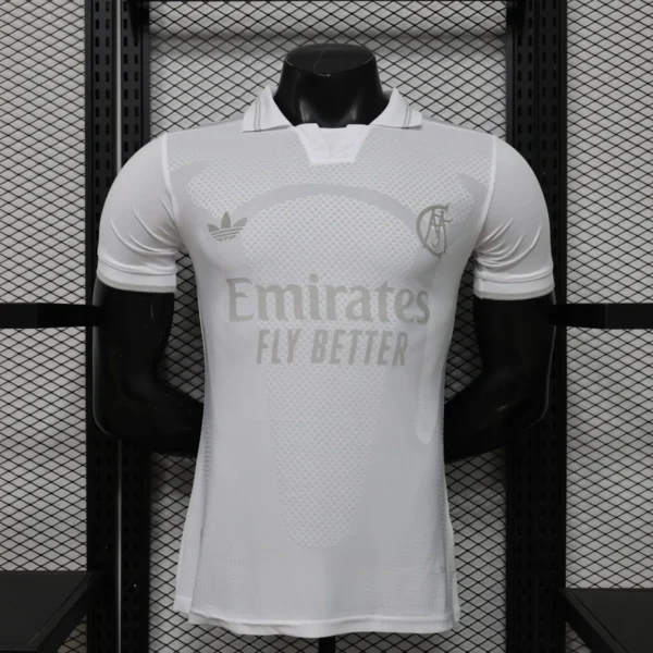 Camisa Real Madrid 26/27 - Versão Jogador - Aniversário de 125 Anos