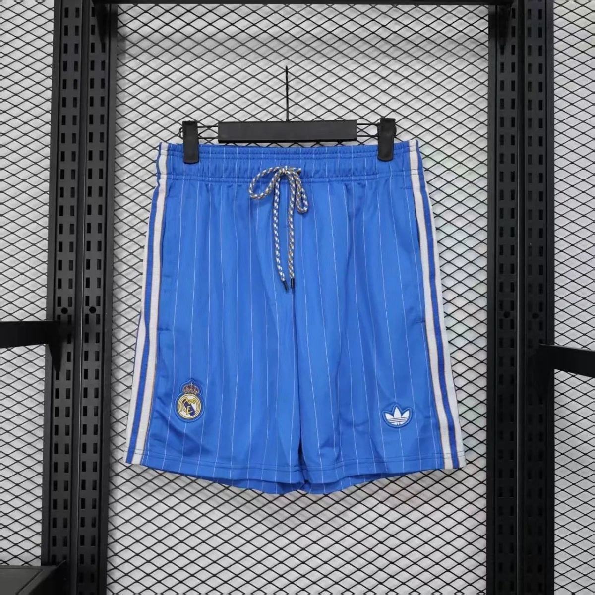 Short Real Madrid 25/26 - Terrace Icons