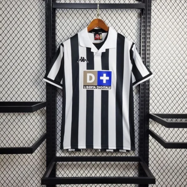 Camisa Juventus 1999/00 - Retrô