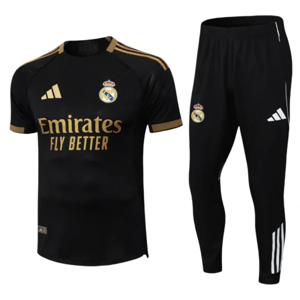 Camisa Pré-Jogo Real Madrid 25/26 - Versão Jogador