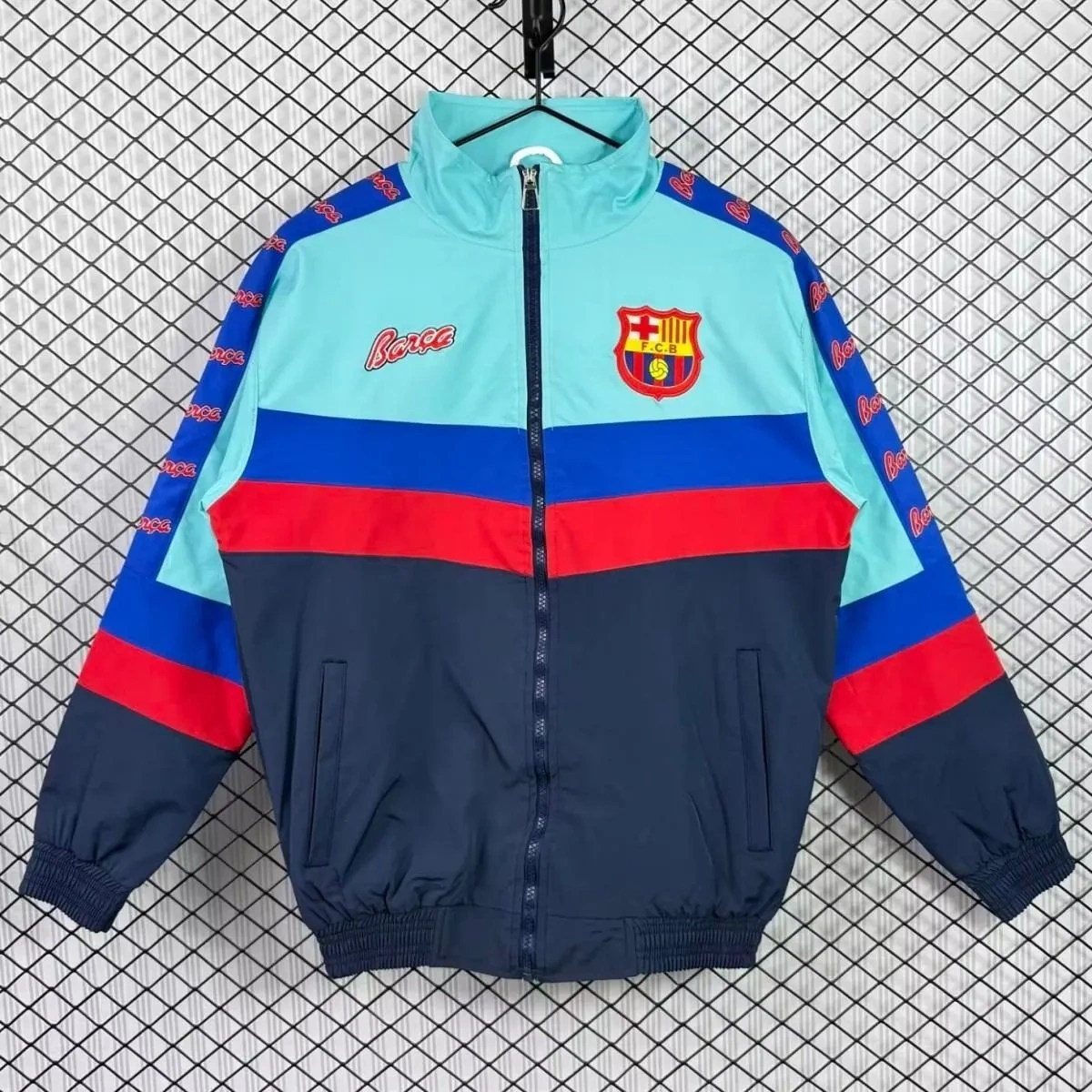 Jaqueta Barcelona 2026 - Retrô