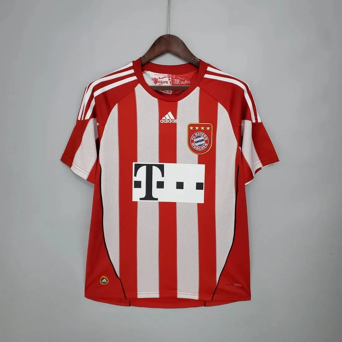 Camisa Bayern de Munique 2010/11 Home - Retrô