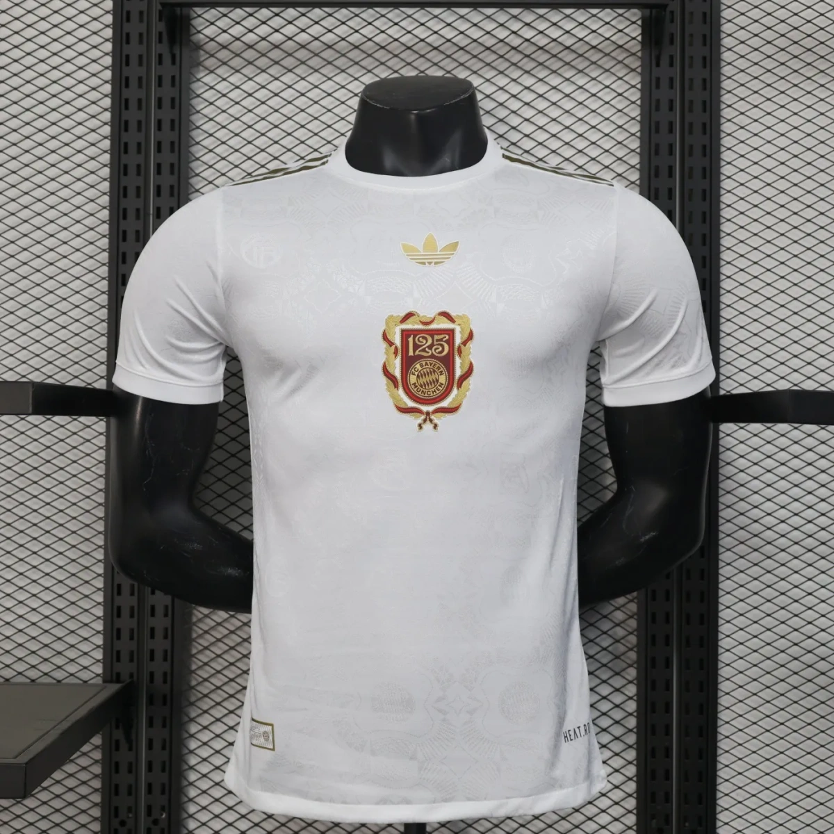 Camisa Bayern de Munique 25/26 - Versão Jogador - Aniversário de 125 Anos