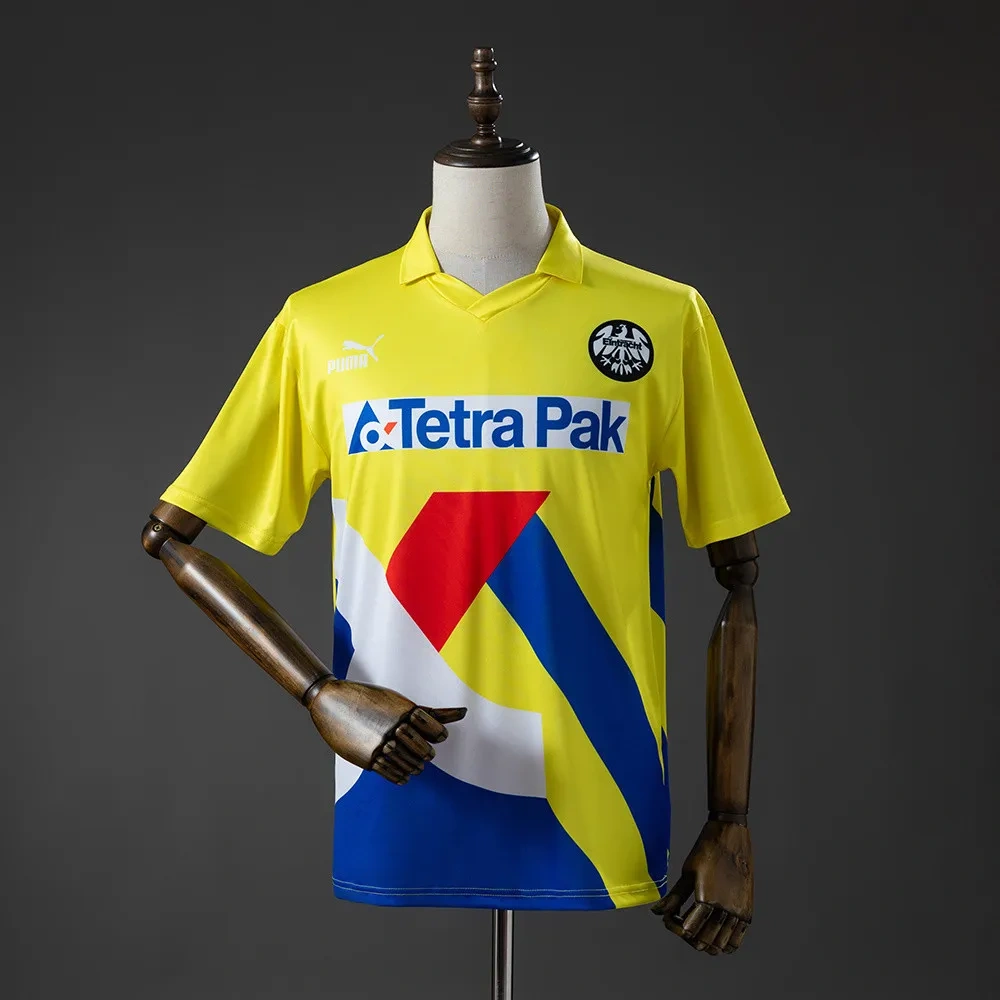 Camisa Eintracht Frankfurt 1993/96 Away - Retrô