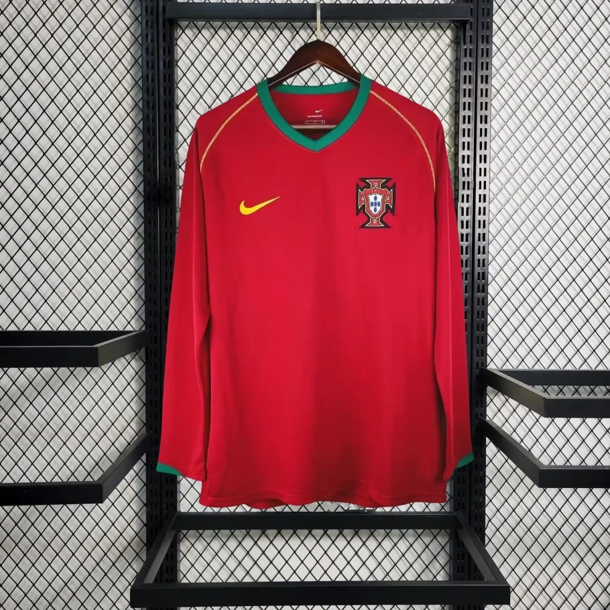 Camisa Portugal 2006/08 Home - Retrô - Manga Longa