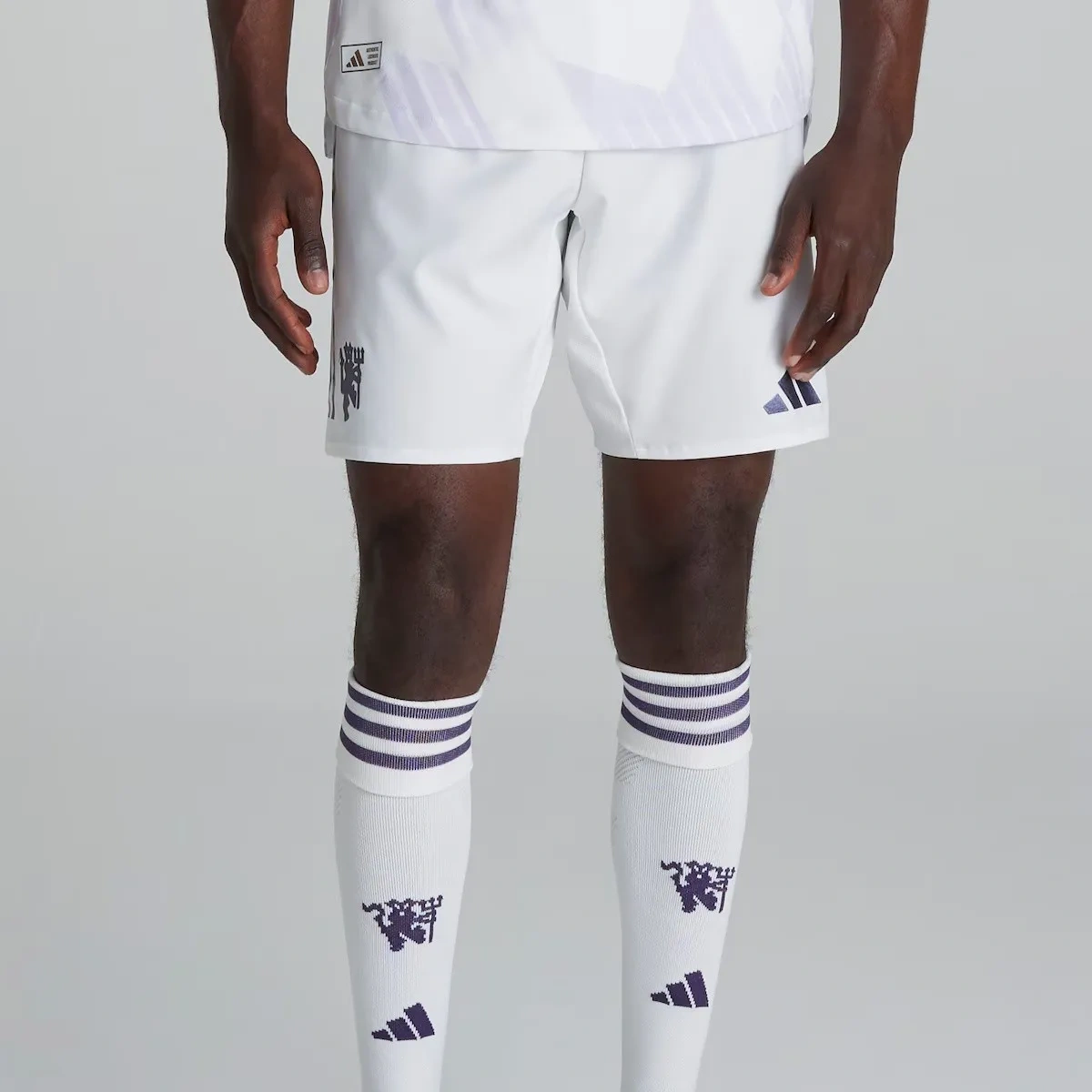 Short Manchester United 25/26 Away